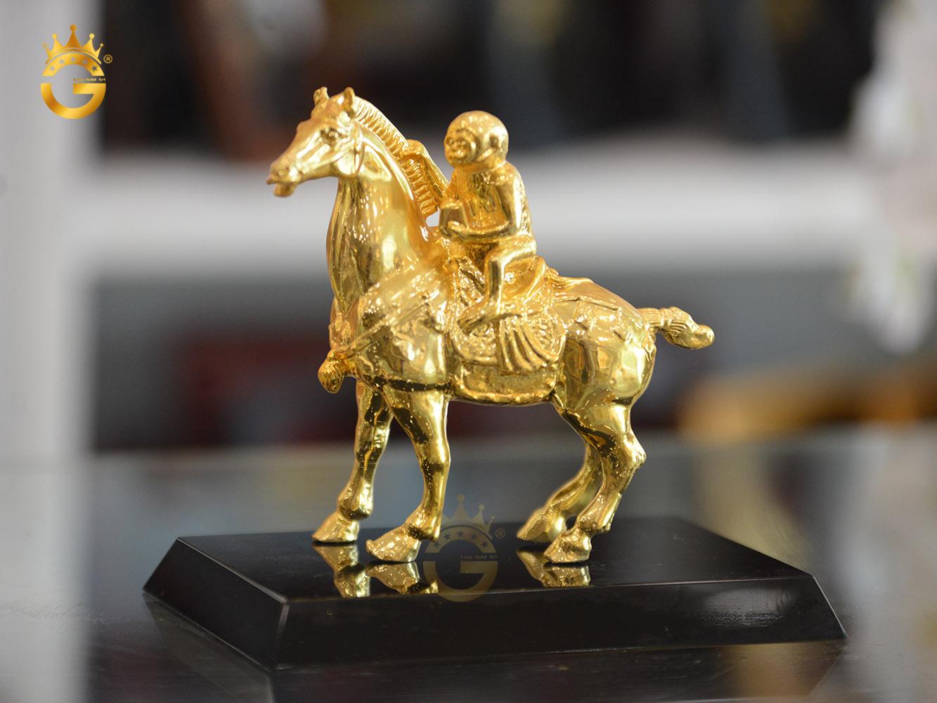 Tượng mã thượng phong hầu biểu tượng thăng tiến